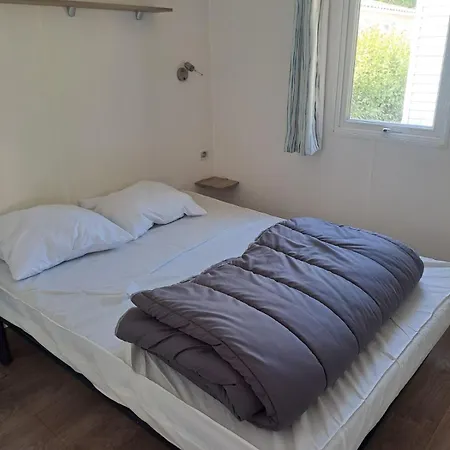 Mobil'home Sur Mer 펜션 *